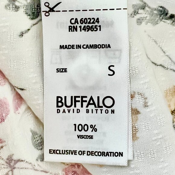 NWT Buffalo David Bitton Floral Print Flutter sleeve Tie Neck Jacquard Blouse - Picture 8 of 10